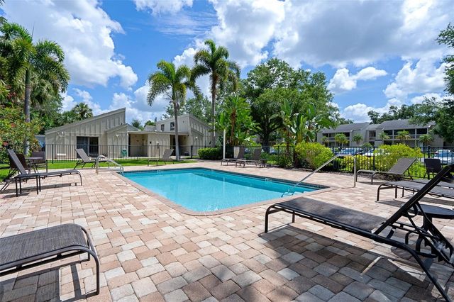 2220 BAHIA VISTA STREET G4, Sarasota, FL 34239