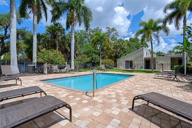 2220 BAHIA VISTA STREET G4, Sarasota, FL 34239