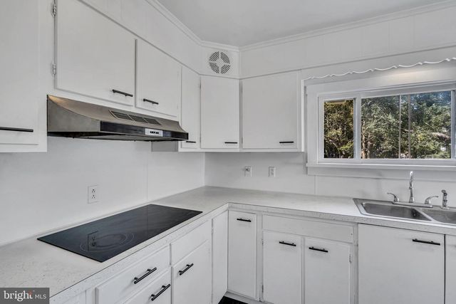 341-343 ALLEN AVE, Salem, NJ 08079