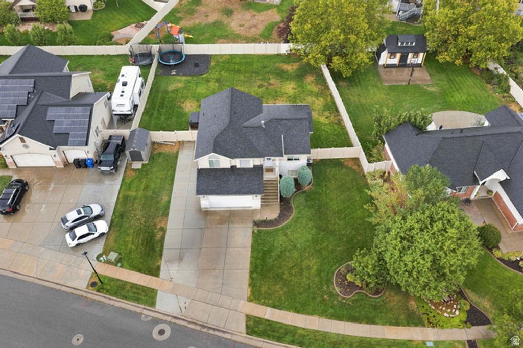 1808 HERITAGE PKWY, Syracuse, UT 84075 — photo 2