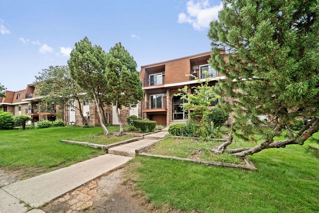 1065 Valley Lane 208, Hoffman Estates, IL 60169