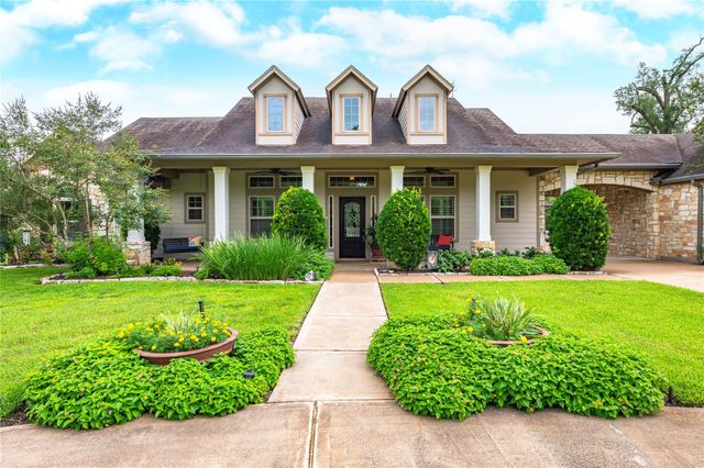 17126 Hamill Drive, Rosharon, TX 77583