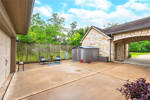 17126 Hamill Drive, Rosharon, TX 77583