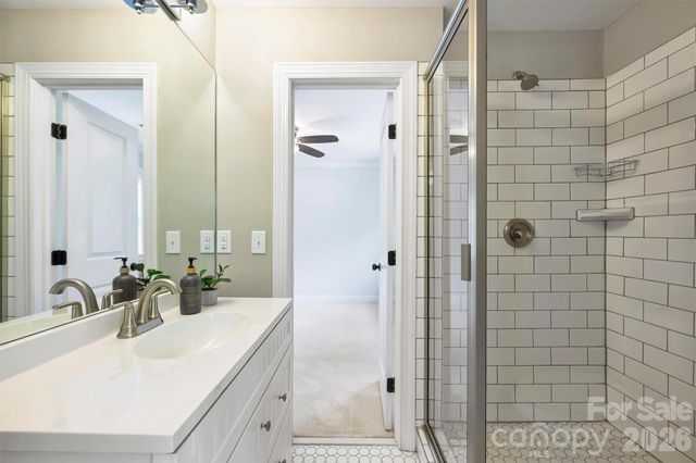 3039 Florida Avenue, Charlotte, NC 28205