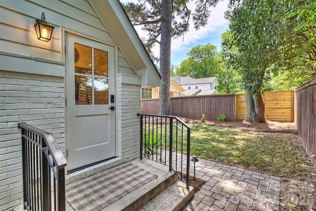 3039 Florida Avenue, Charlotte, NC 28205