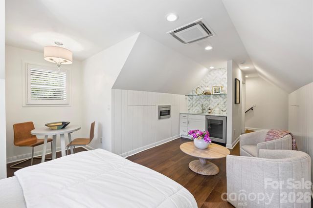 3039 Florida Avenue, Charlotte, NC 28205