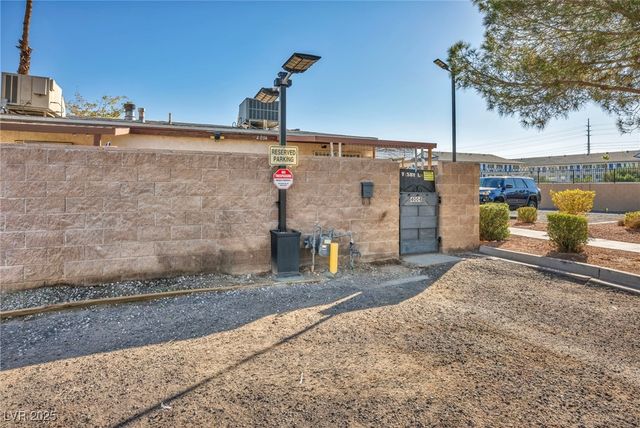 4004 Visby Lane, Las Vegas, NV 89119