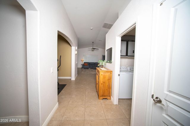 1717 E BEAUTIFUL Lane, Phoenix, AZ 85042