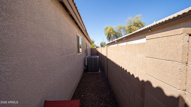1717 E BEAUTIFUL Lane, Phoenix, AZ 85042