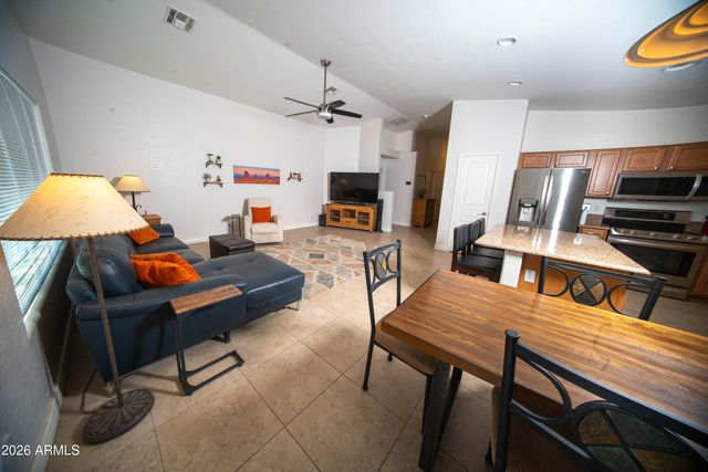 1717 E BEAUTIFUL Lane, Phoenix, AZ 85042