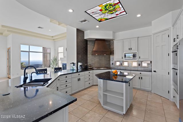 3915 E Playa De Coronado, Tucson, AZ 85718