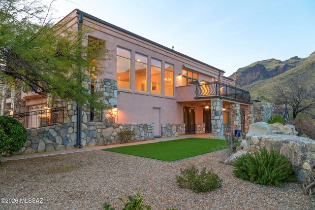 3915 E Playa De Coronado, Tucson, AZ 85718