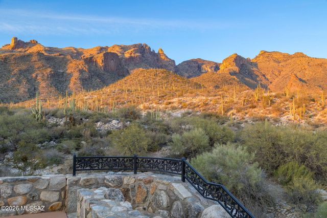 3915 E Playa De Coronado, Tucson, AZ 85718