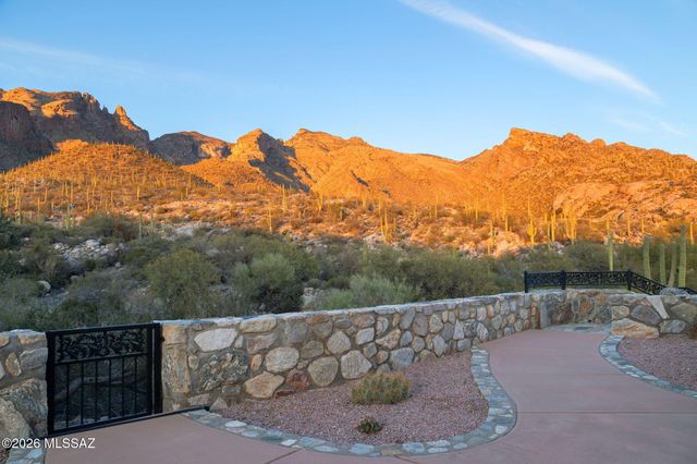 3915 E Playa De Coronado, Tucson, AZ 85718