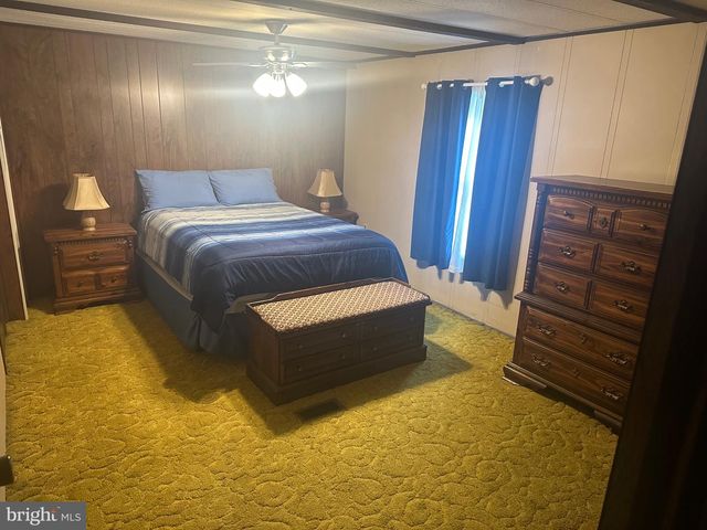 1 CLUBHOUSE, Quakertown, PA 18951