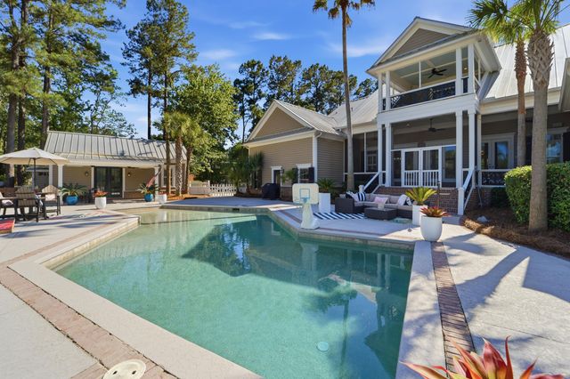 1833 Shell Ring Circle, Mount Pleasant, SC 29466