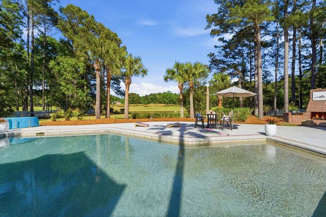 1833 Shell Ring Circle, Mount Pleasant, SC 29466