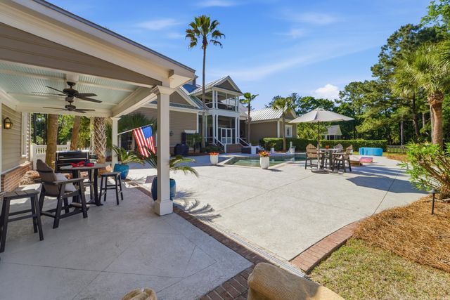 1833 Shell Ring Circle, Mount Pleasant, SC 29466