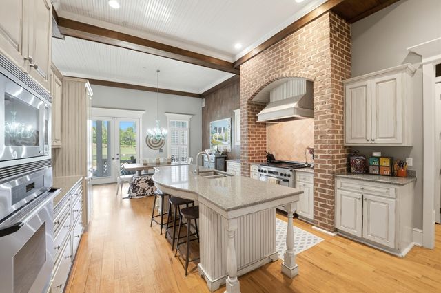 1833 Shell Ring Circle, Mount Pleasant, SC 29466