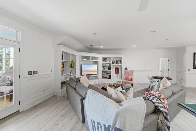 1833 Shell Ring Circle, Mount Pleasant, SC 29466