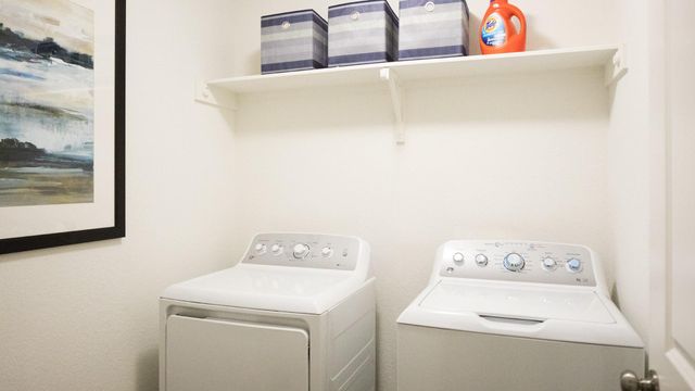211 ANNETTE, Kyle, TX 78640