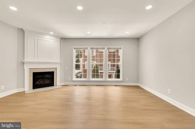 2513 BRONZE STONE PL, Herndon, VA 20171