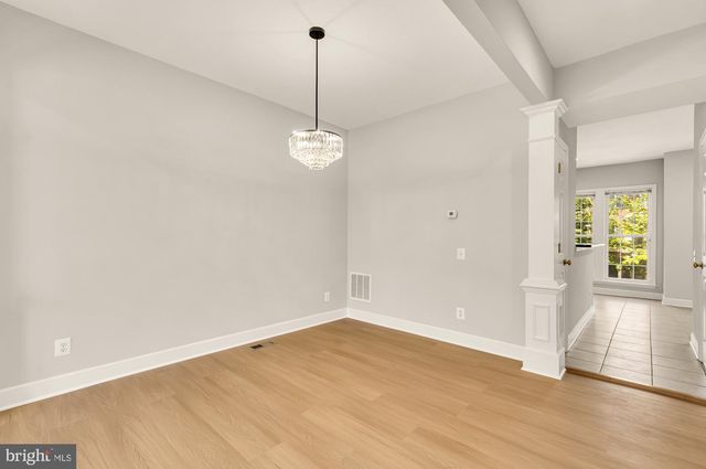 2513 BRONZE STONE PL, Herndon, VA 20171