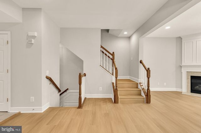 2513 BRONZE STONE PL, Herndon, VA 20171