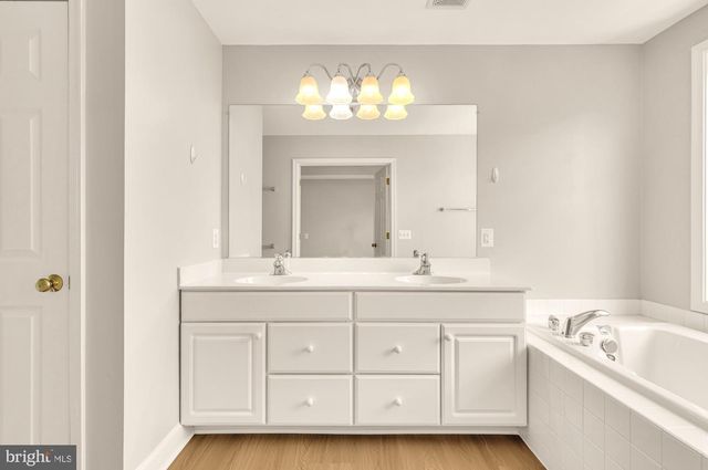 2513 BRONZE STONE PL, Herndon, VA 20171