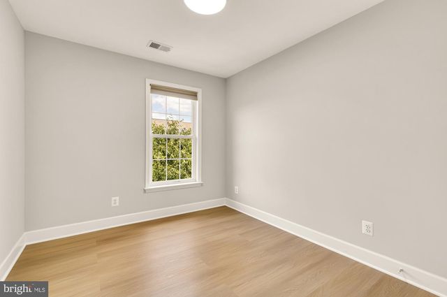 2513 BRONZE STONE PL, Herndon, VA 20171