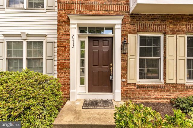 2513 BRONZE STONE PL, Herndon, VA 20171