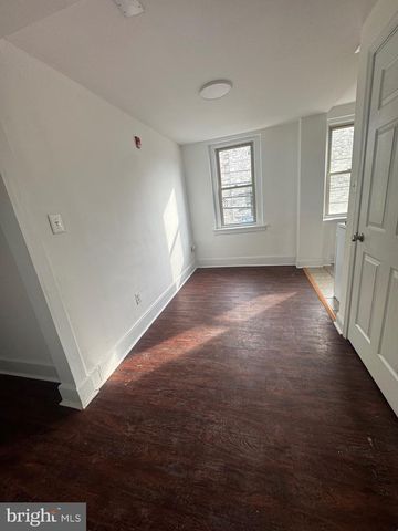 231-33 W COULTER ST, Philadelphia, PA 19144