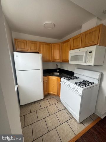 231-33 W COULTER ST, Philadelphia, PA 19144