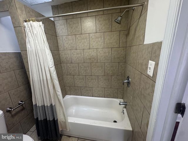 231-33 W COULTER ST, Philadelphia, PA 19144