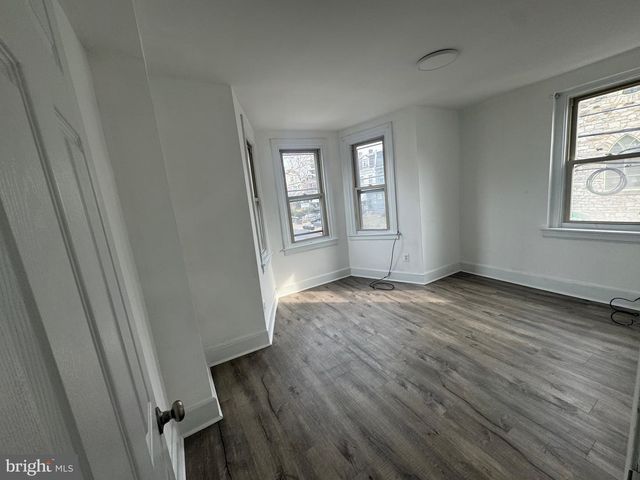 231-33 W COULTER ST, Philadelphia, PA 19144