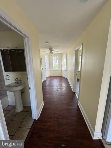 231-33 W COULTER ST, Philadelphia, PA 19144