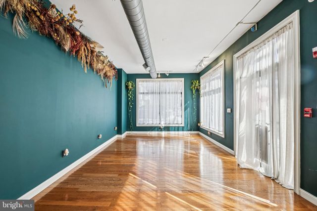 231-33 W COULTER ST, Philadelphia, PA 19144