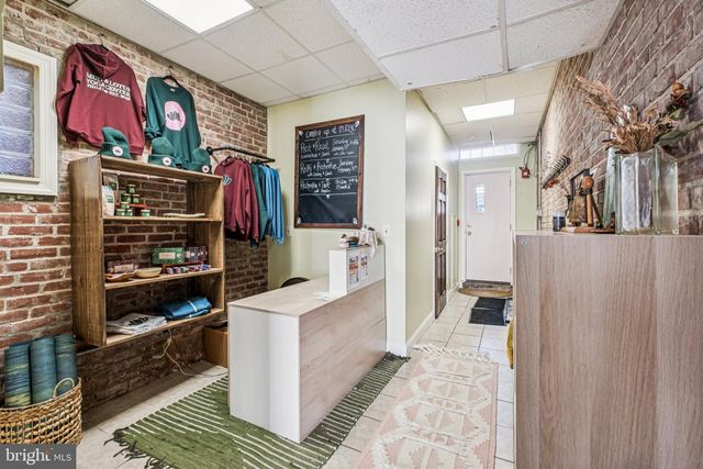 231-33 W COULTER ST, Philadelphia, PA 19144