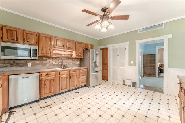 621 Broad Street, Tatamy Boro, PA 18085