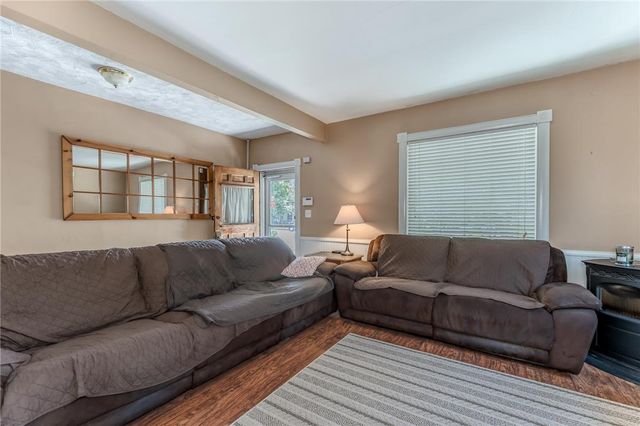 621 Broad Street, Tatamy Boro, PA 18085