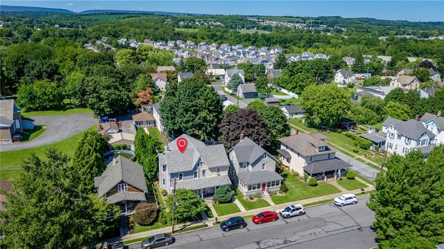 621 Broad Street, Tatamy Boro, PA 18085