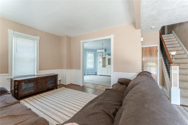621 Broad Street, Tatamy Boro, PA 18085
