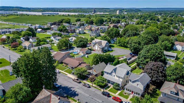 621 Broad Street, Tatamy Boro, PA 18085