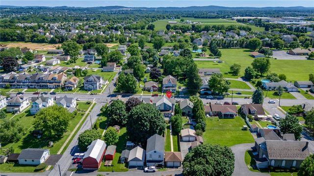 621 Broad Street, Tatamy Boro, PA 18085