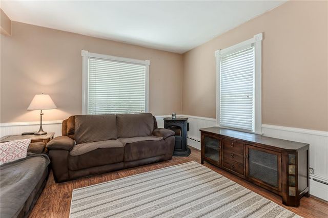 621 Broad Street, Tatamy Boro, PA 18085