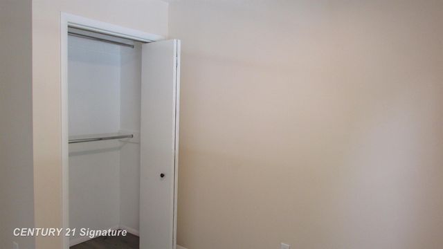 7417 Mackinaw Road, Bay City, MI 48706