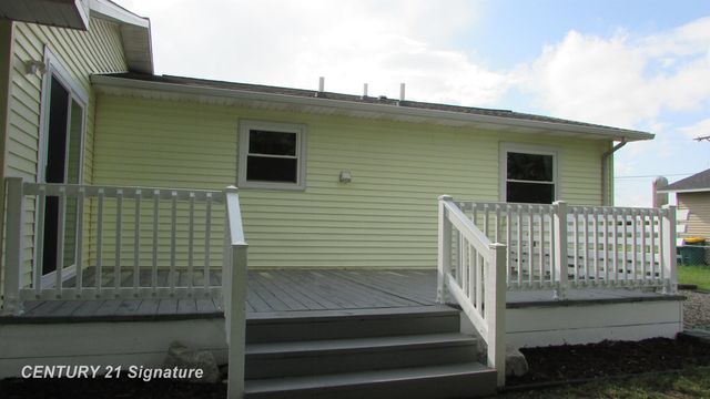 7417 Mackinaw Road, Bay City, MI 48706