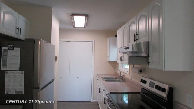 7417 Mackinaw Road, Bay City, MI 48706