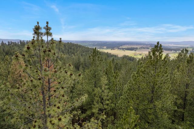 17534 E Off My Ln, Spokane, WA 99217