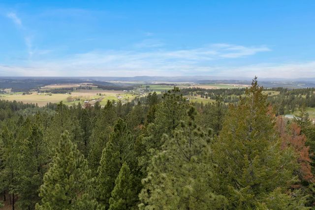 17534 E Off My Ln, Spokane, WA 99217